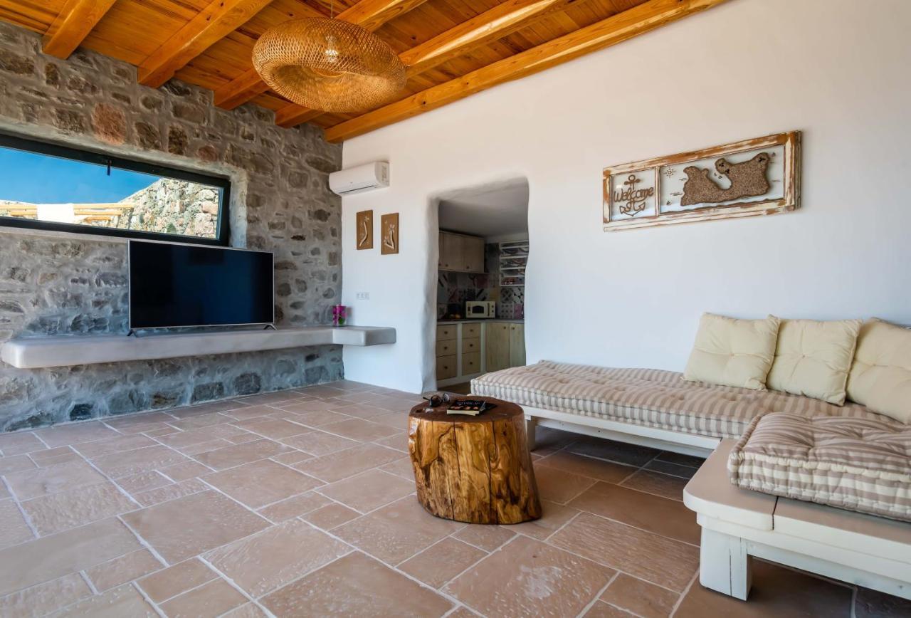 Petra Residence Mini Pool Spa Adamantas  Exterior foto